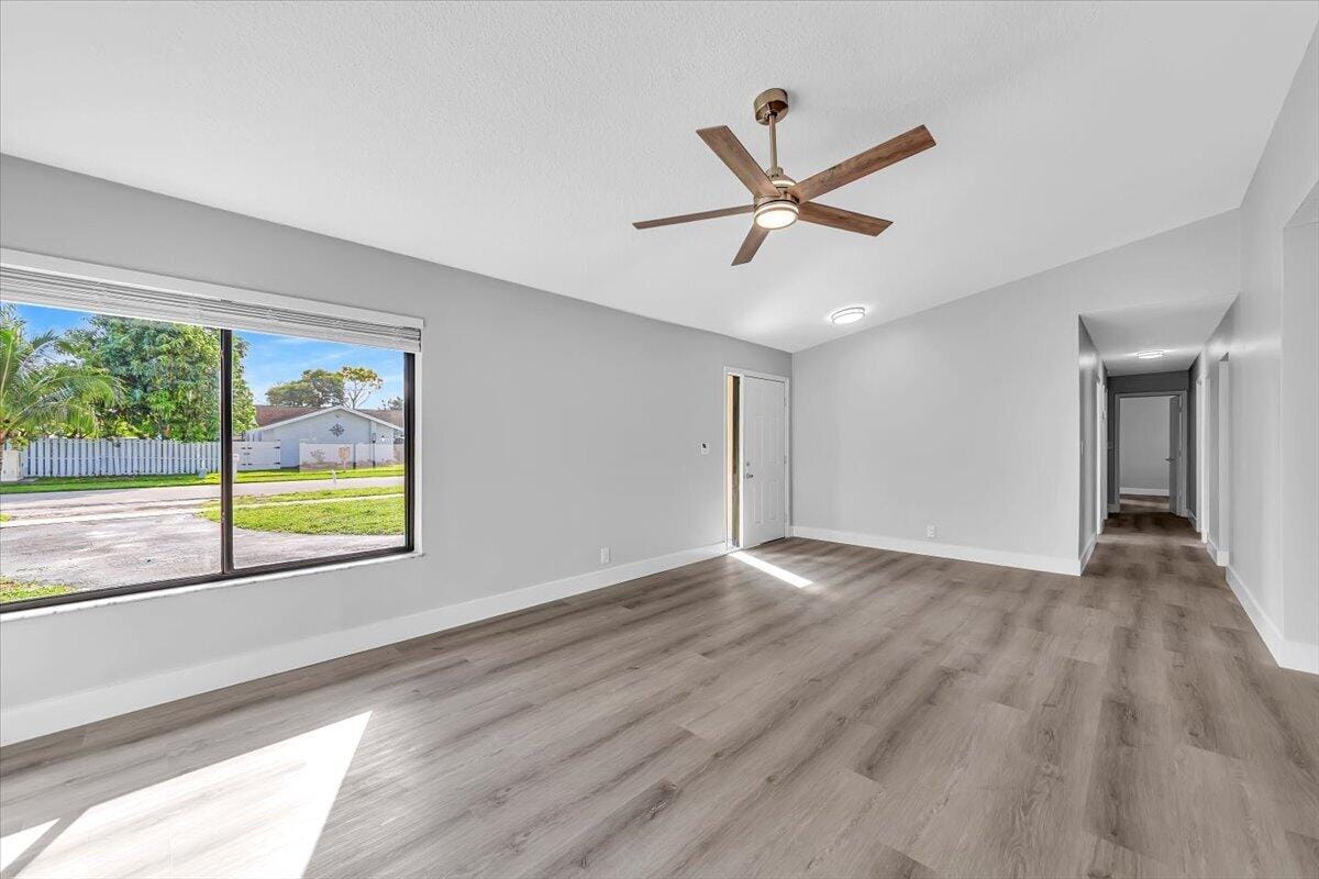837 SW 56TH Avenue, Margate, FL 33068 photo 5