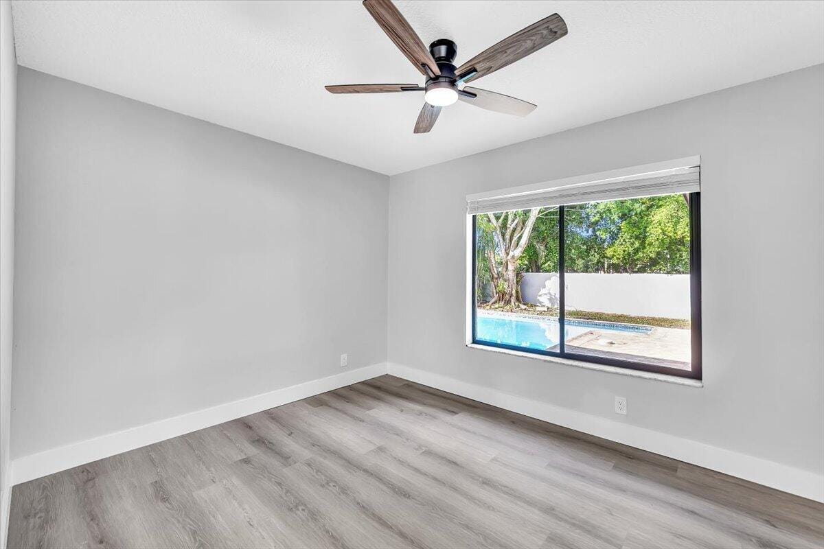837 SW 56TH Avenue, Margate, FL 33068 photo 10