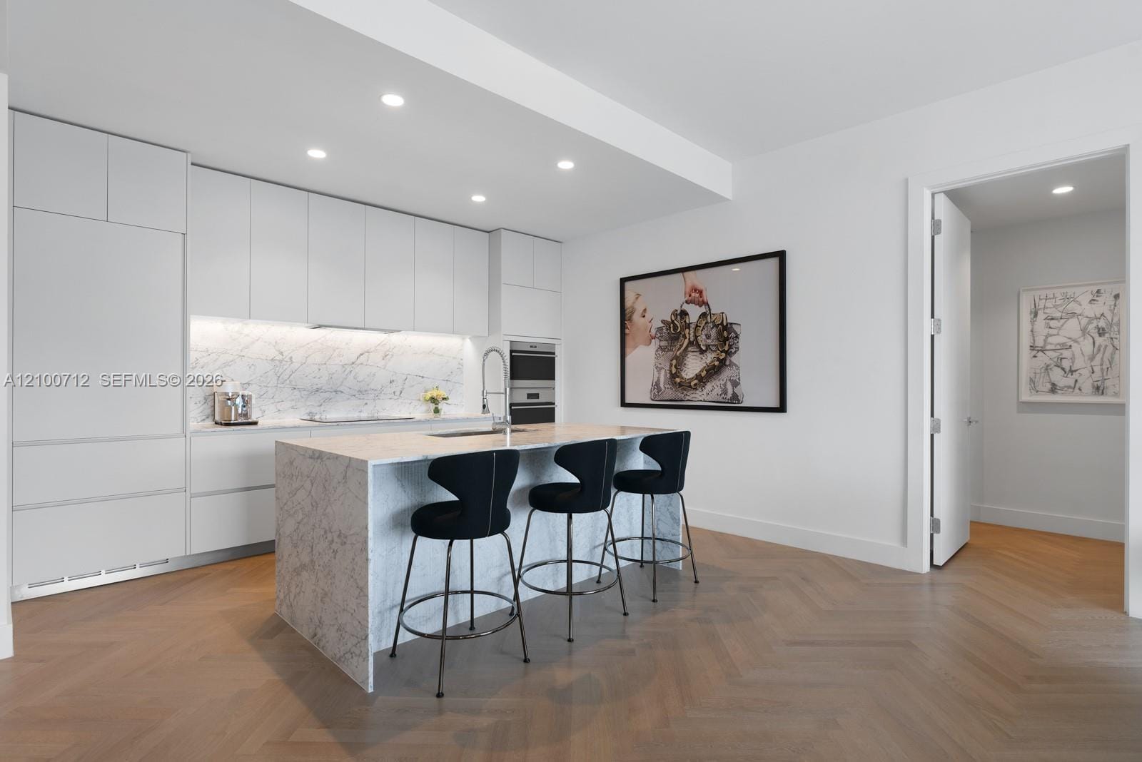 5775 Collins Avenue 1005, Miami Beach, FL 33140 photo 3