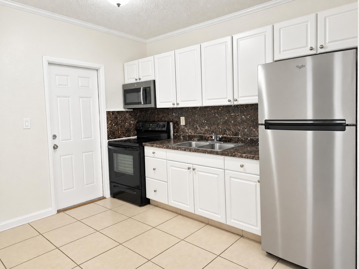 727 NW 1st Avenue 2, Fort Lauderdale, FL 33311 photo 2