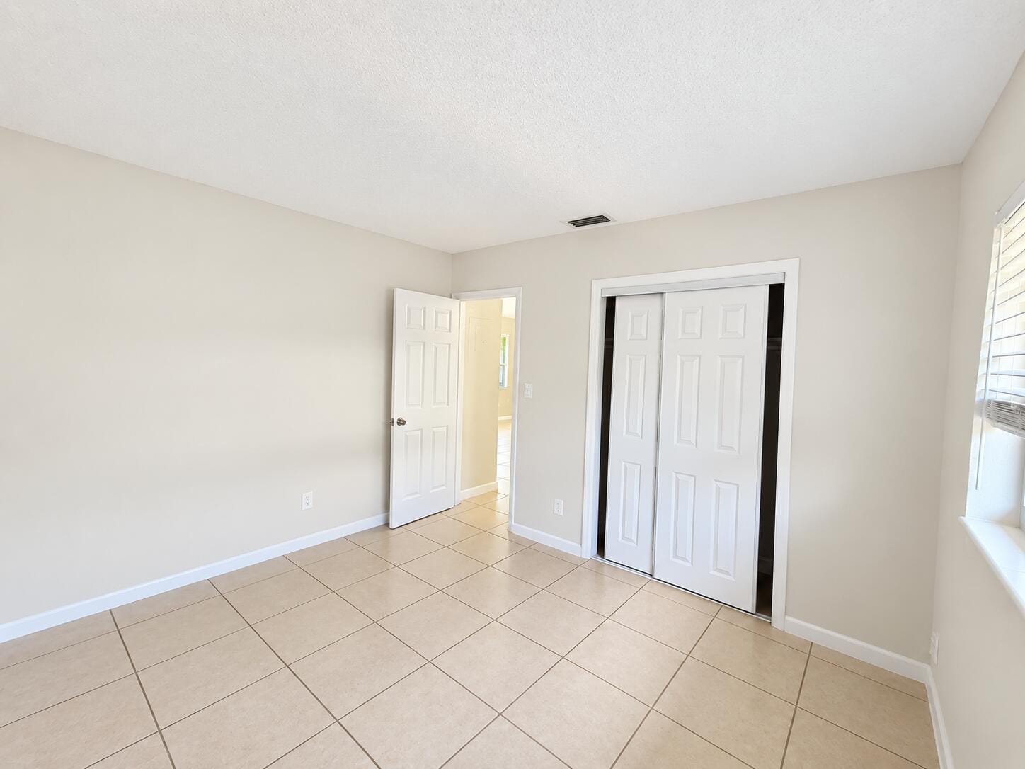 727 NW 1st Avenue 2, Fort Lauderdale, FL 33311 photo 9