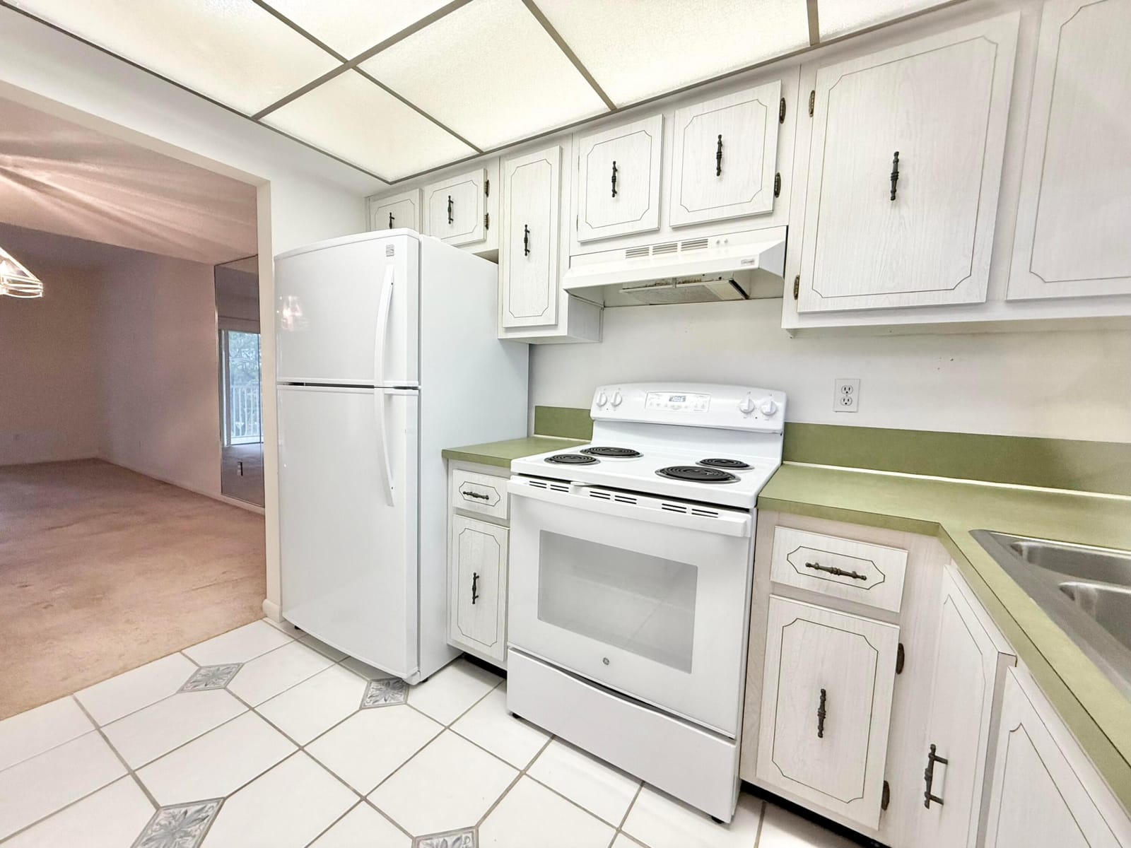 18081 SE COUNTRY CLUB Drive 21-207, Jupiter, FL 33469 photo 18