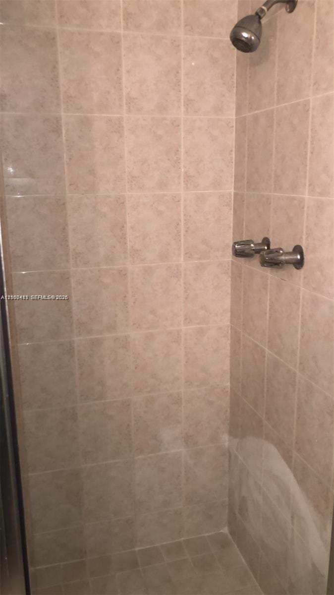 4709 NW 7th Street 306-9 — photo 11
