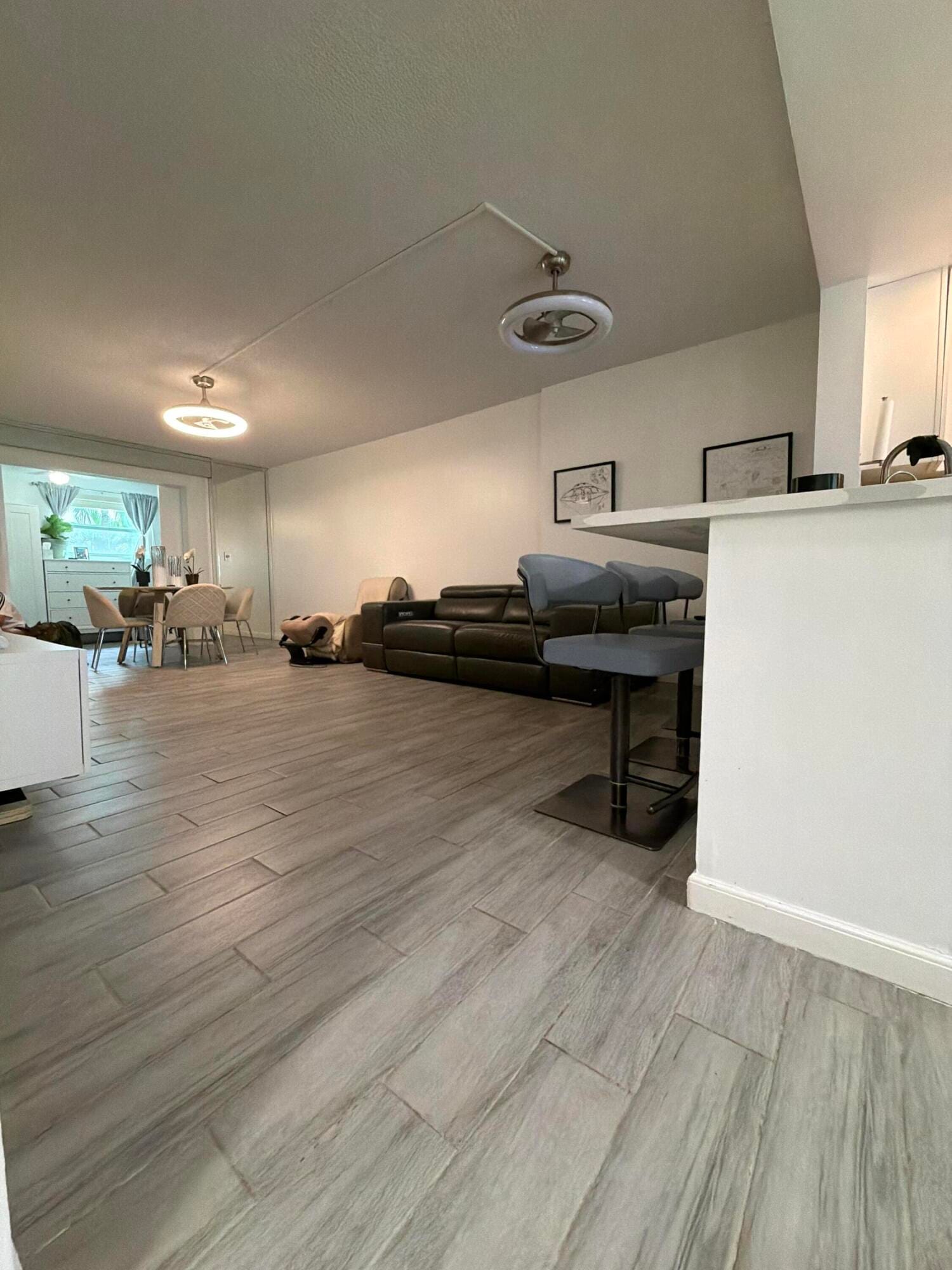 320 NE 12th Avenue 105, Hallandale Beach, FL 33009 photo 6