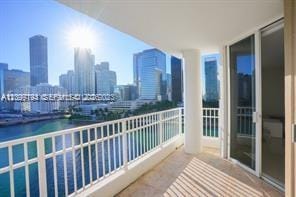 701 Brickell Key Boulevard 1101, Miami, FL 33131