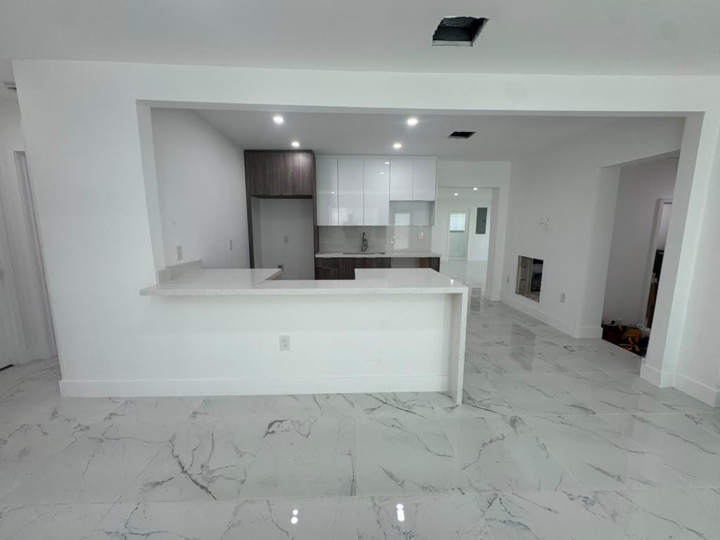 1031 NW 10TH Avenue, Fort Lauderdale, FL 33311 photo 16