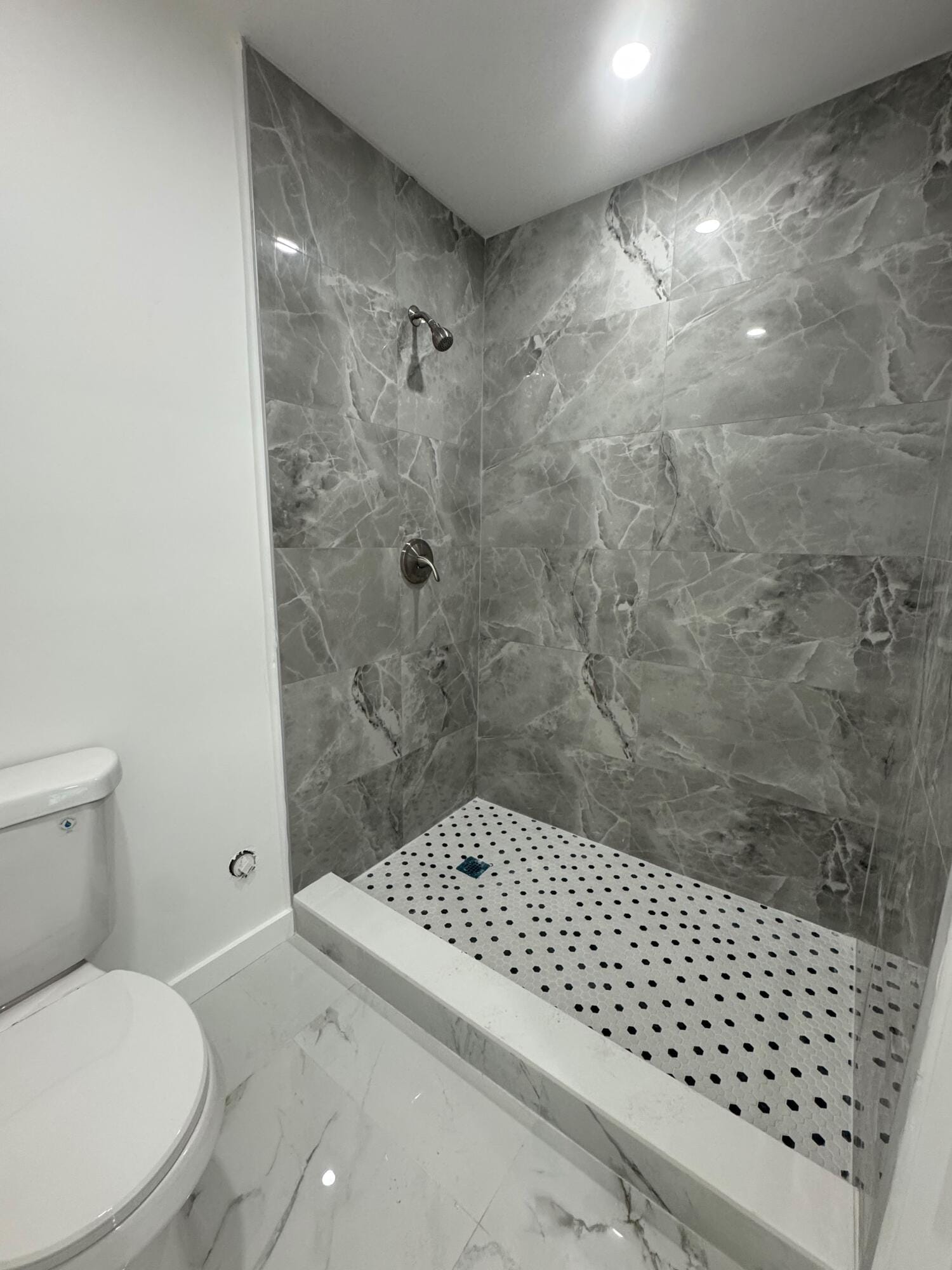 1031 NW 10TH Avenue, Fort Lauderdale, FL 33311 photo 18