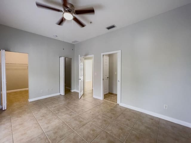 2379 Vintage Drive, Lighthouse Point, FL 33064