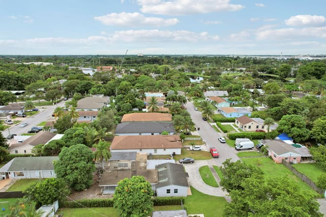 1008 Francis Street, West Palm Beach, FL 33405
