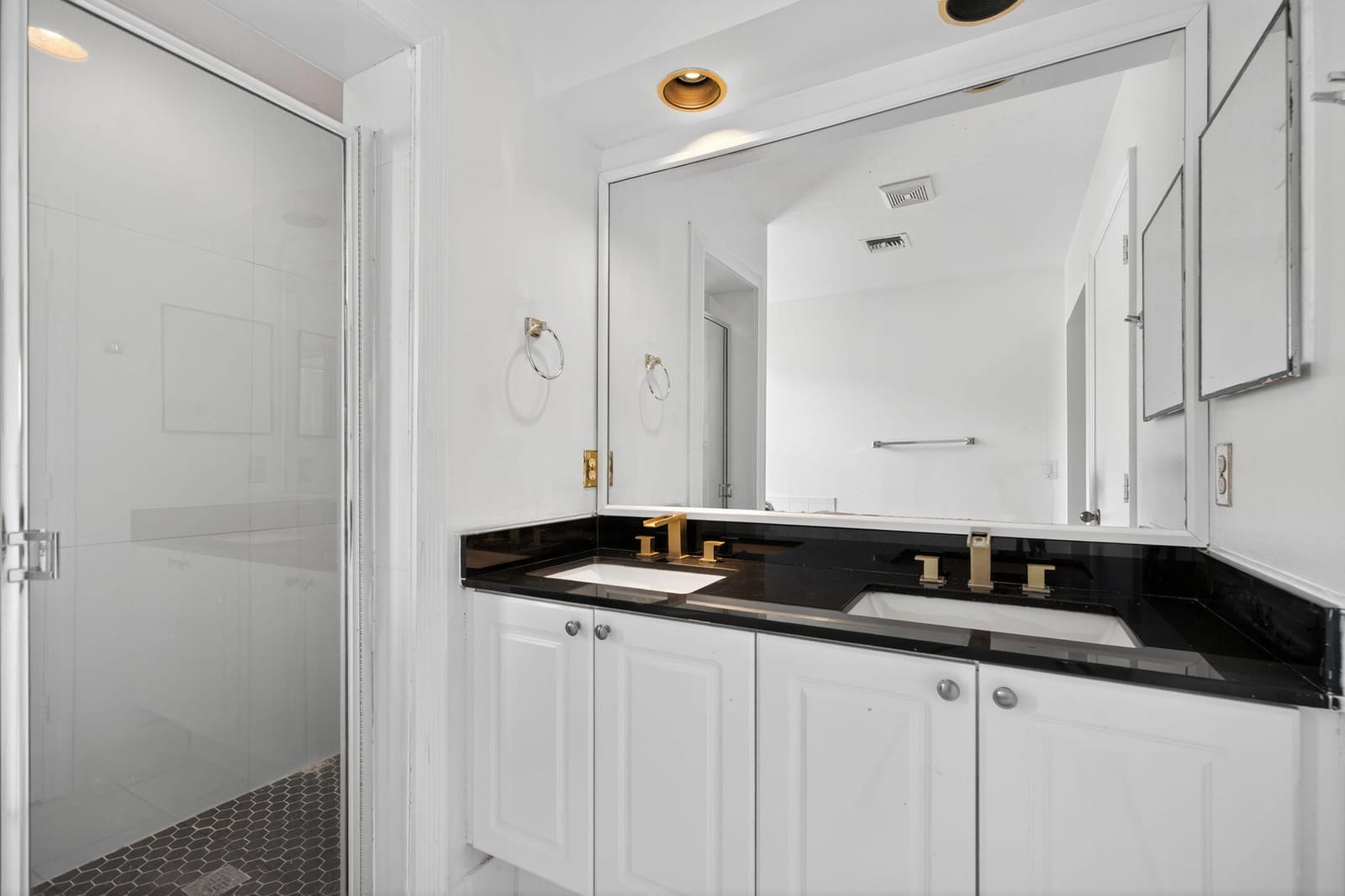 4083 LAKE TAHOE Circle — photo 12