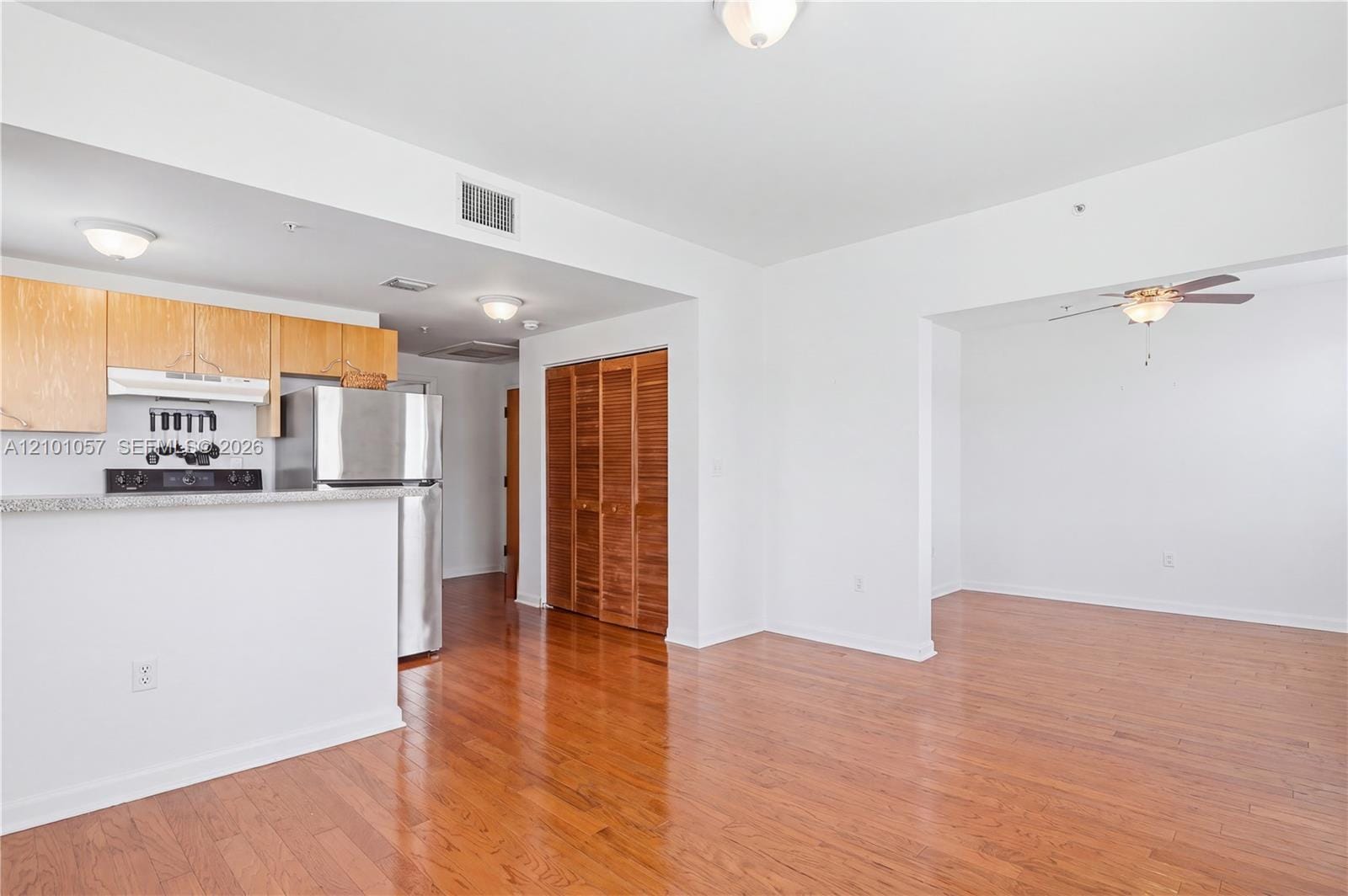 1542 Drexel Avenue 301, Miami Beach, FL 33139 photo 17