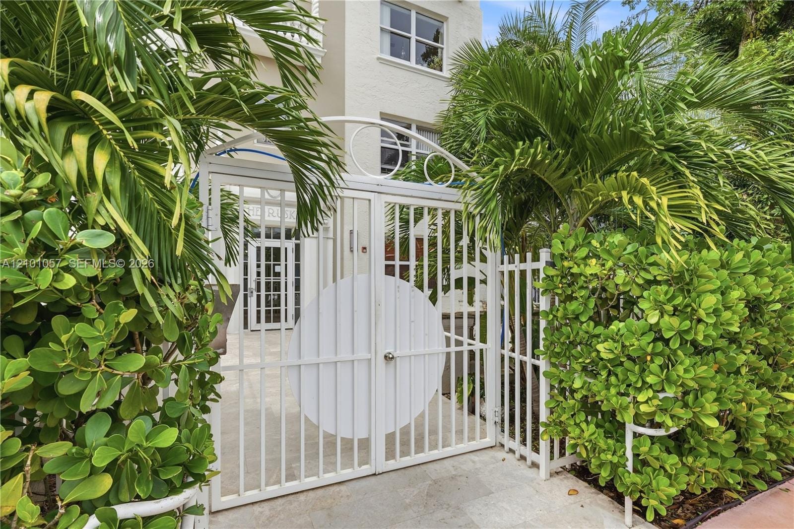 1542 Drexel Avenue 301, Miami Beach, FL 33139 photo 4