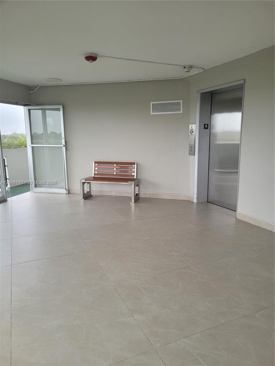 1770 NE 191st Street 615-1, Miami, FL 33179 photo 8
