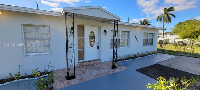 1825 Fern Road, Fort Lauderdale, FL 33317