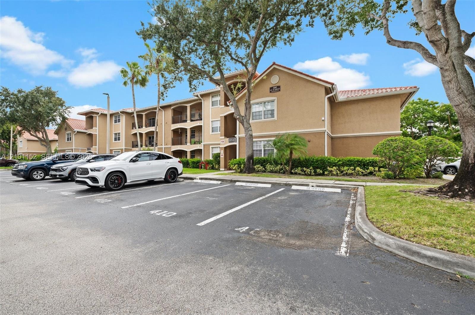 200 SW 117th Terrace 10107, Pembroke Pines, FL 33025 photo 9