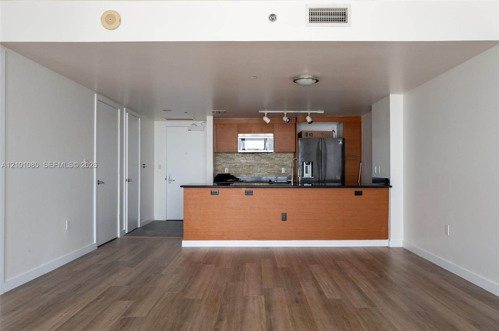 50 Biscayne Boulevard 4111, Miami, FL 33132 photo 2