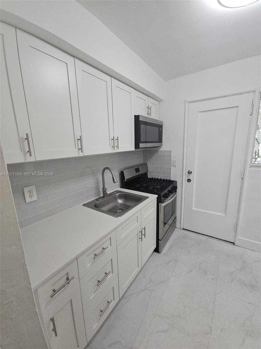 7435 Byron Avenue 04, Miami Beach, FL 33141 photo 5