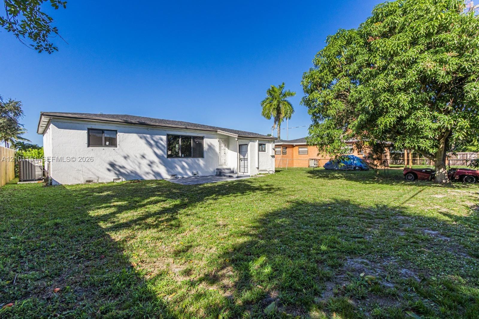16901 NE 6th Avenue, North Miami Beach, FL 33162 photo 14