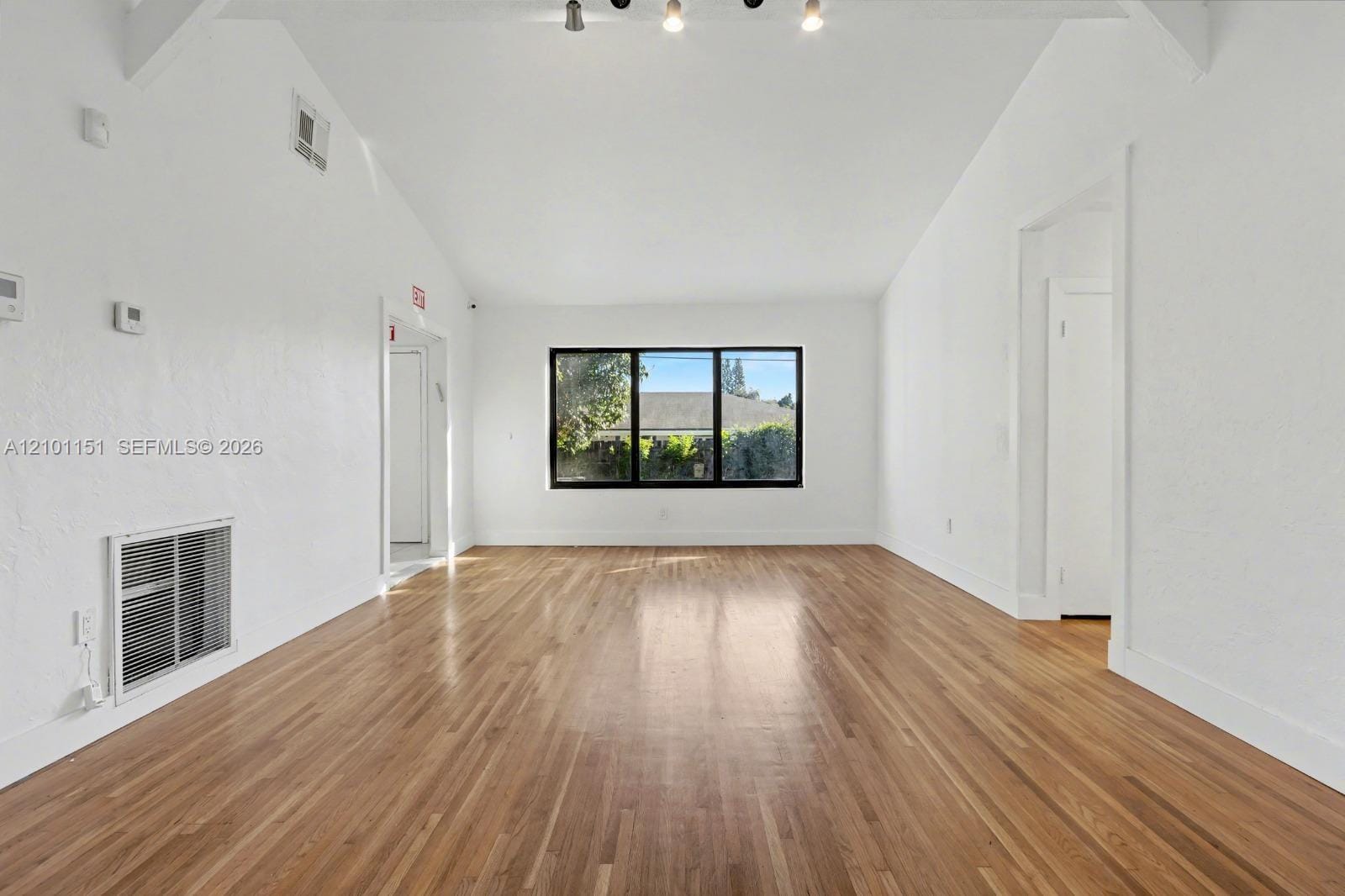 16901 NE 6th Avenue, North Miami Beach, FL 33162 photo 3