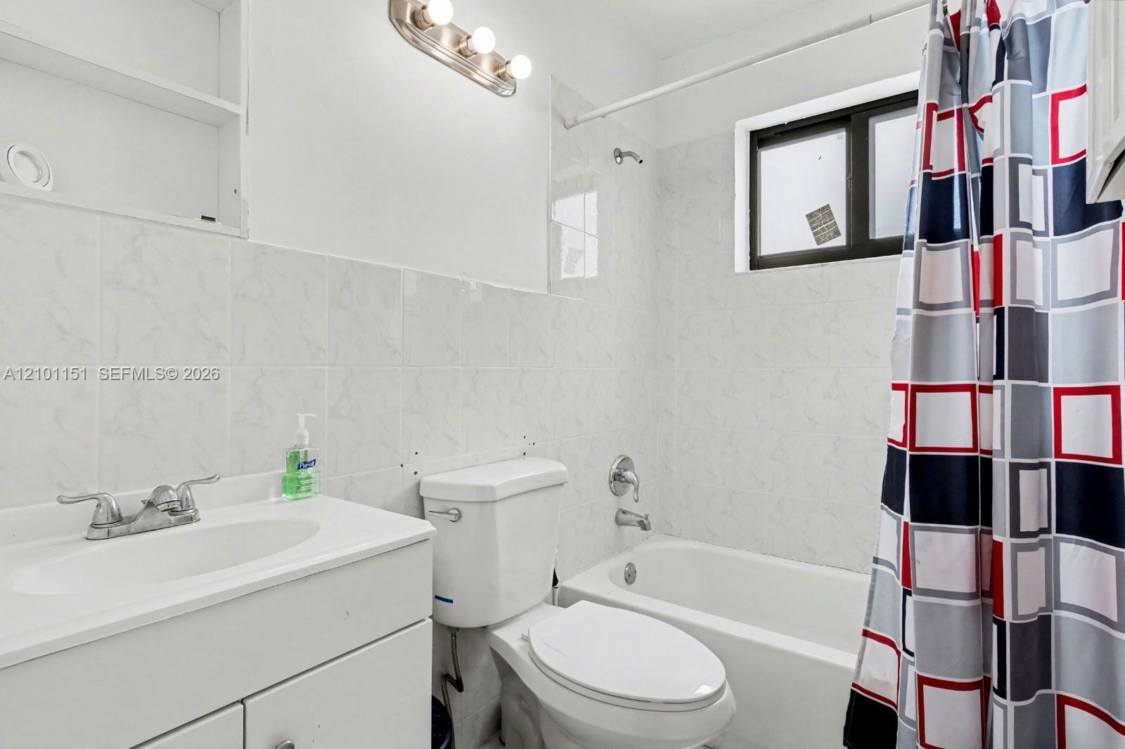 16901 NE 6th Avenue, North Miami Beach, FL 33162 photo 9