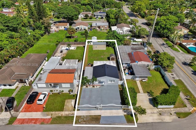 2405 Funston, Hollywood, FL 33020
