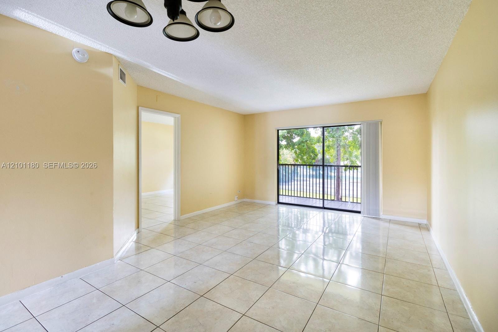 9000 NW 28th Drive 1-207, Coral Springs, FL 33065 photo 3