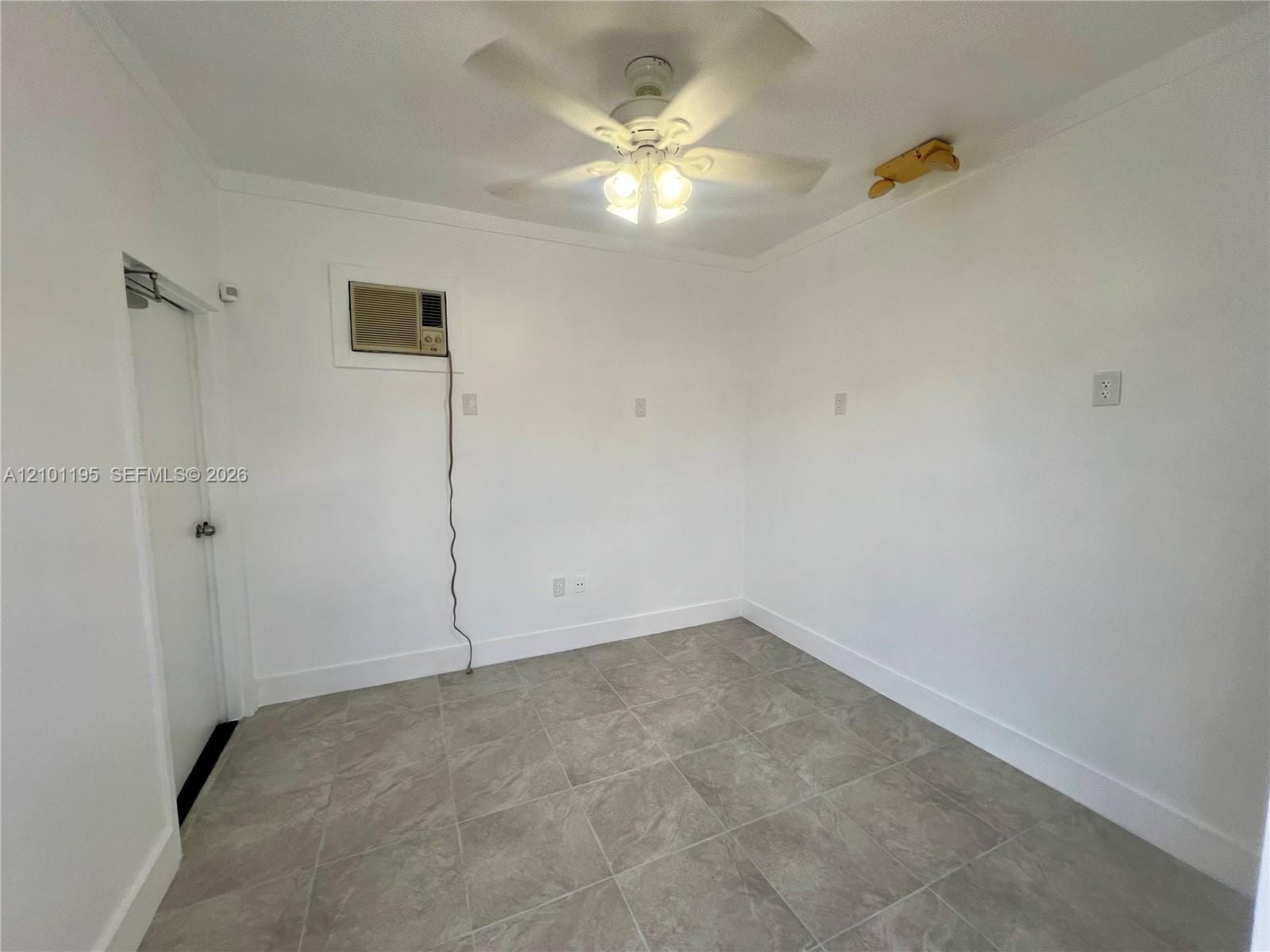 16215 SW 117th Avenue 4 — photo 5