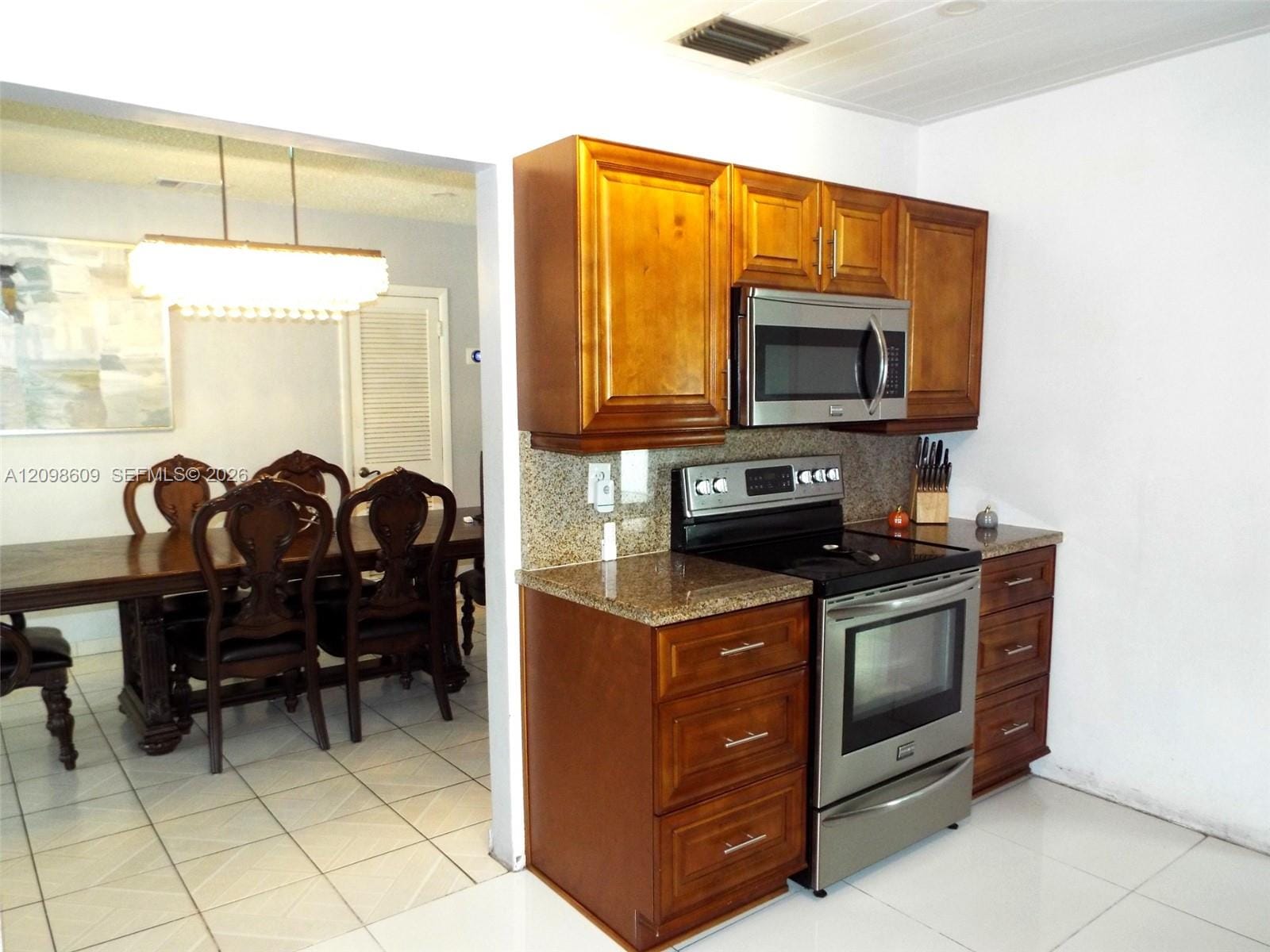 285 NW 48th Place, Miami, FL 33126 photo 15