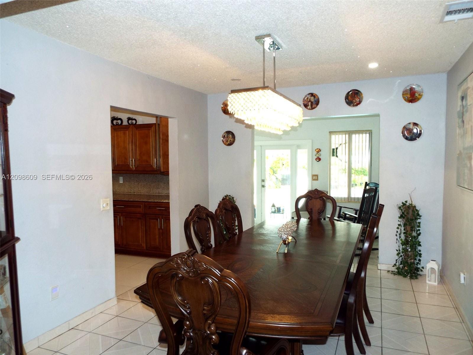 285 NW 48th Place — photo 8