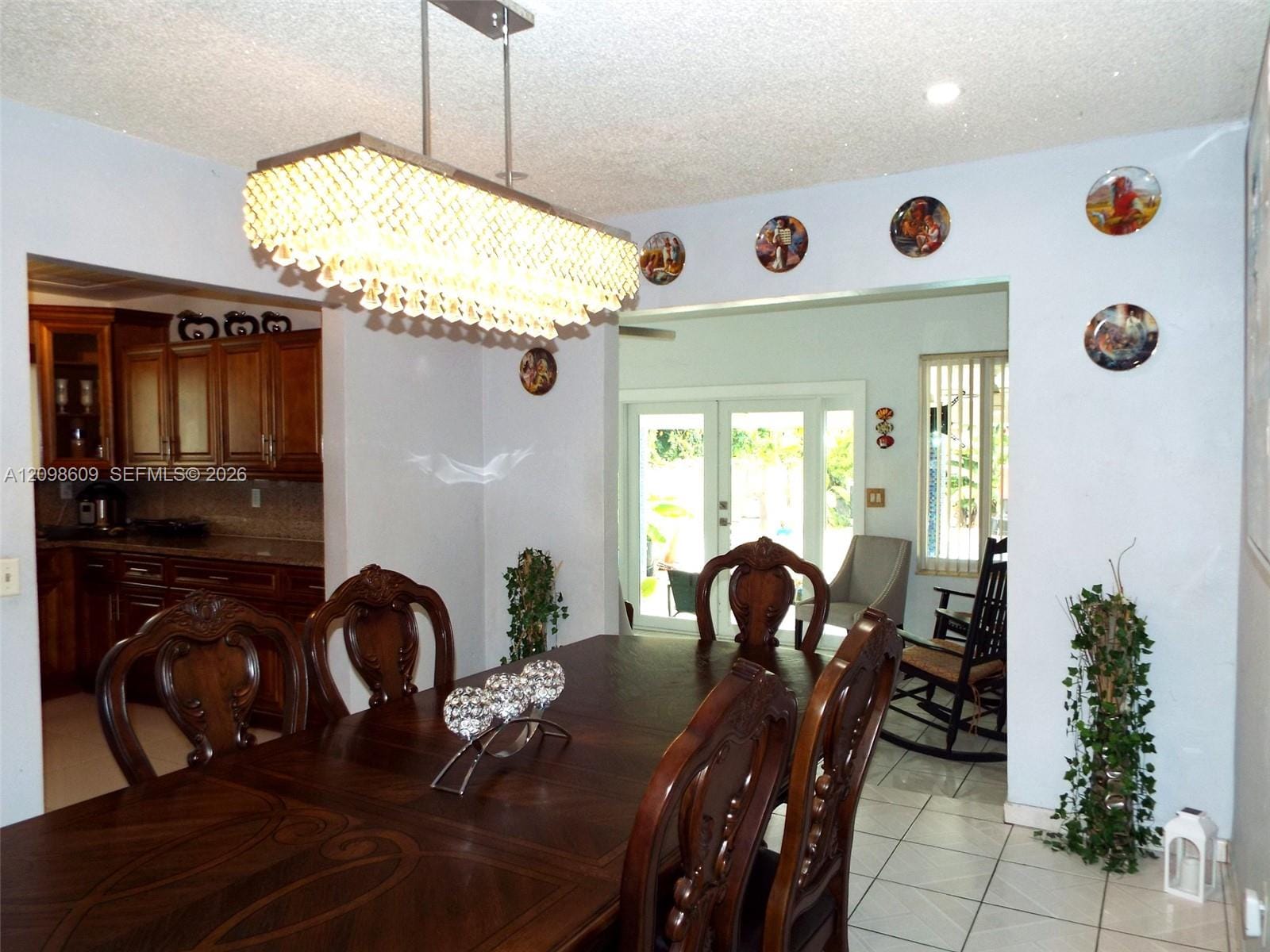 285 NW 48th Place — photo 9