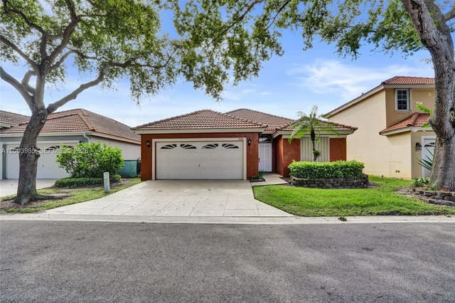 1014 Aspri Way, Palm Beach Gardens, FL 33418