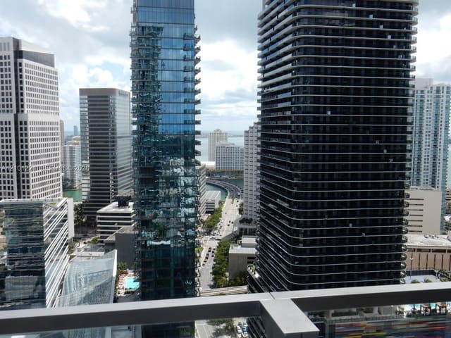 88 SW 7th Street 2703, Miami, FL 33130
