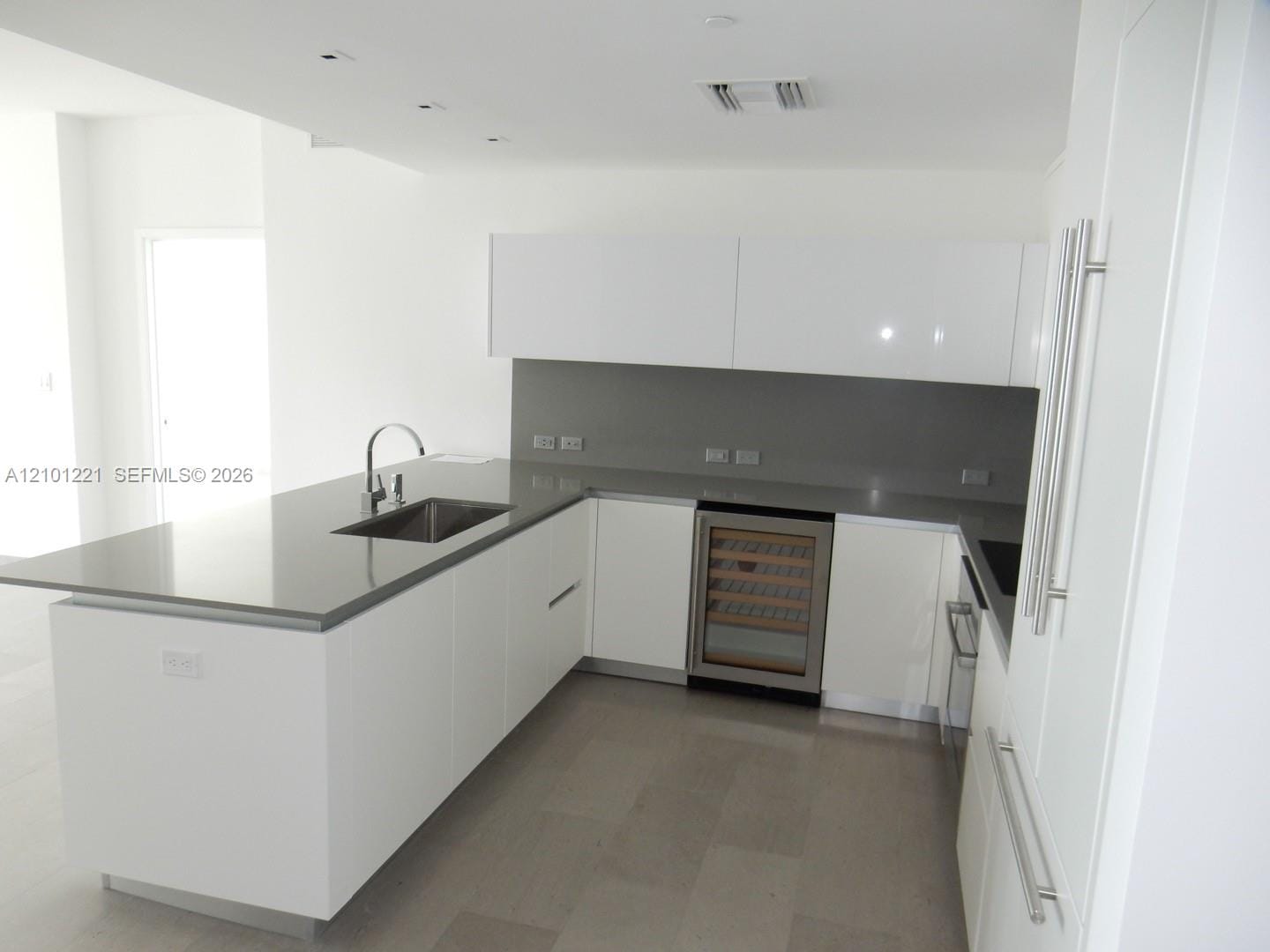 88 SW 7th Street 2703, Miami, FL 33130 photo 13