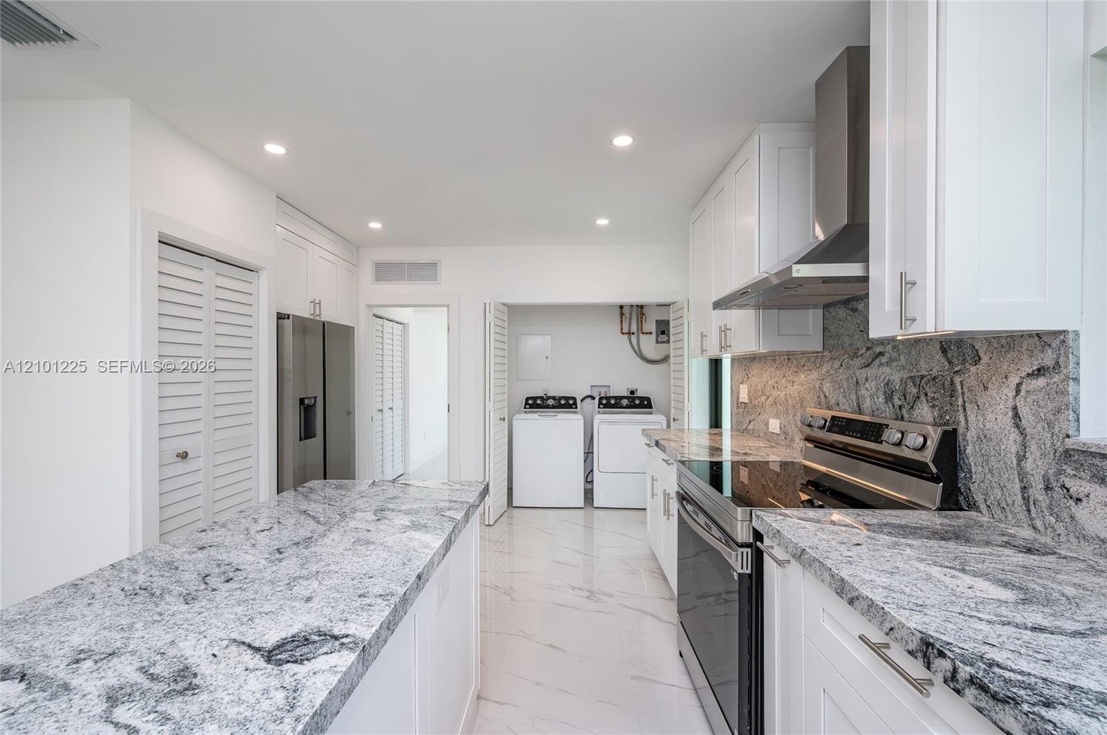 1621 S Treasure Drive, North Bay Village, FL 33141 photo 8