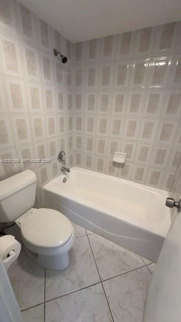 20301 W Country Club Drive 826 — photo 12