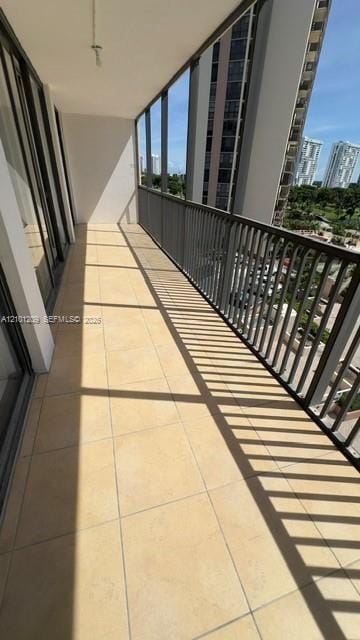 20301 W Country Club Drive 826, Aventura, FL 33180 photo 14