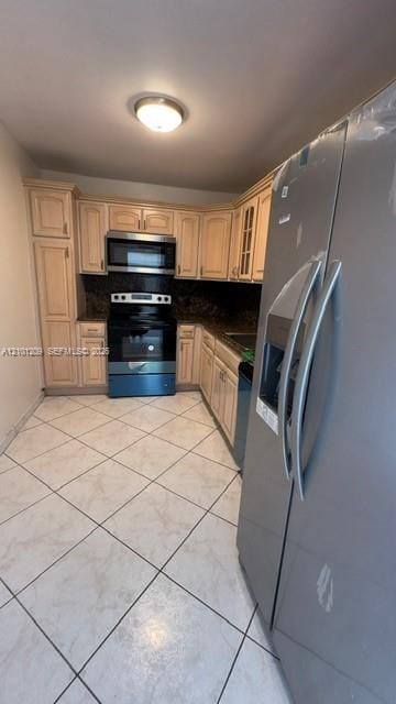 20301 W Country Club Drive 826 — photo 8