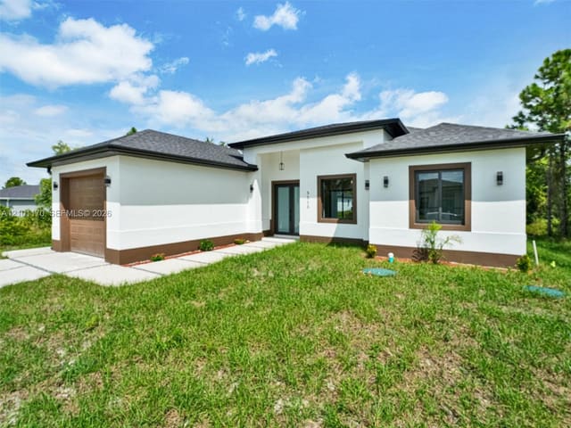3510 SW 21 Street SW, Lehigh Acres, FL 33976