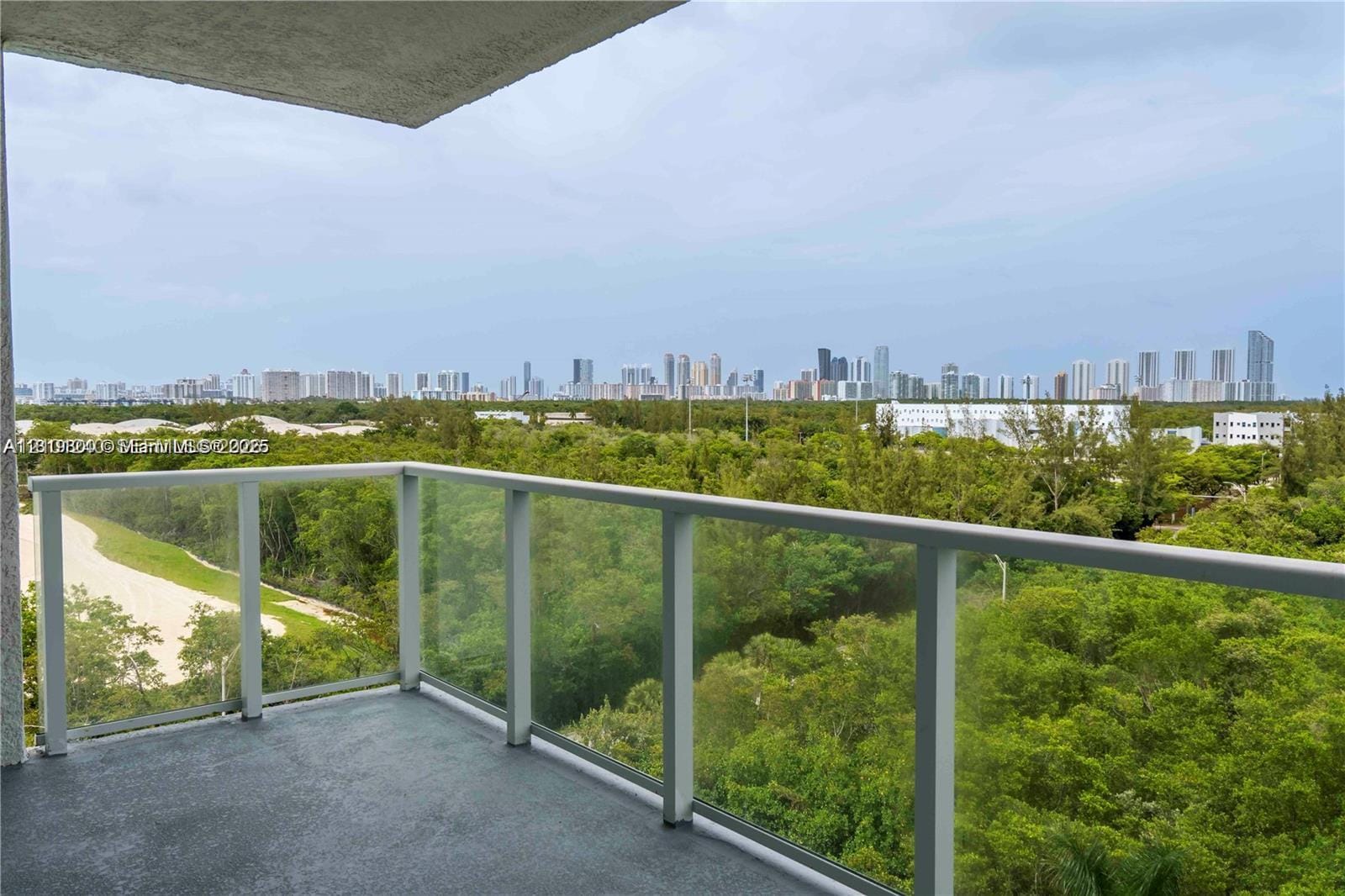 15051 Royal Oaks 801, North Miami, FL 33181 photo 12