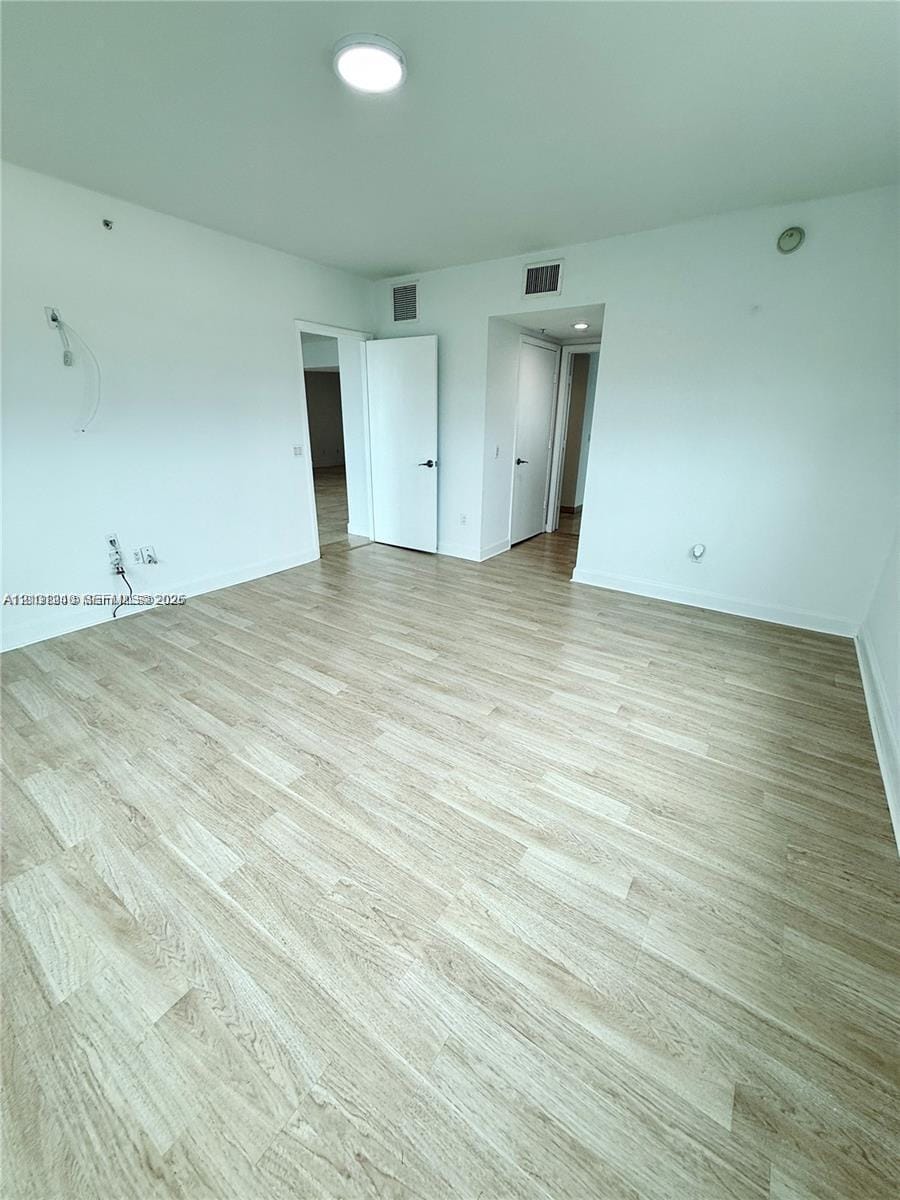 15051 Royal Oaks 801, North Miami, FL 33181 photo 19