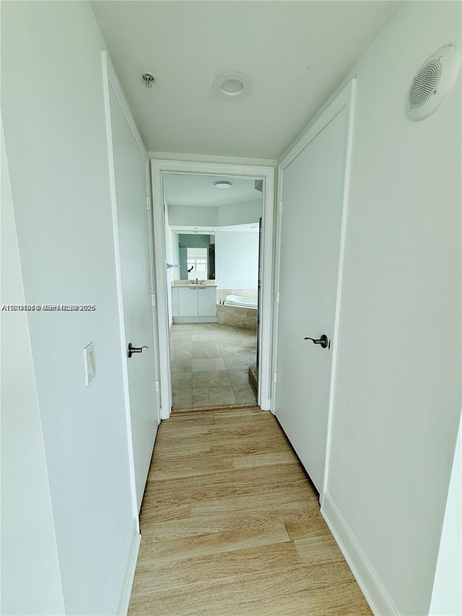 15051 Royal Oaks 801, North Miami, FL 33181 photo 20