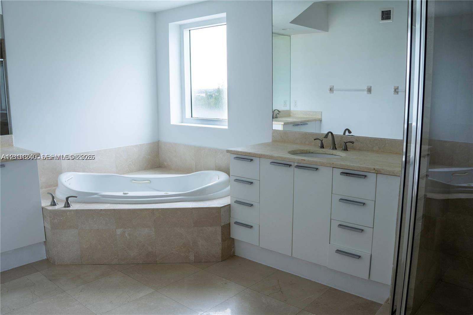 15051 Royal Oaks 801, North Miami, FL 33181 photo 22