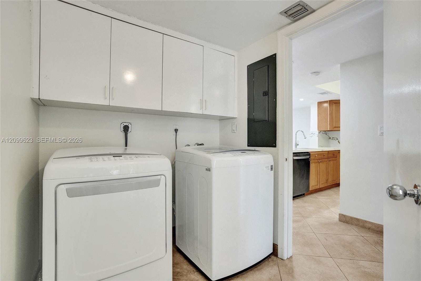 2689 NE 165th Street 56, North Miami Beach, FL 33160 photo 28