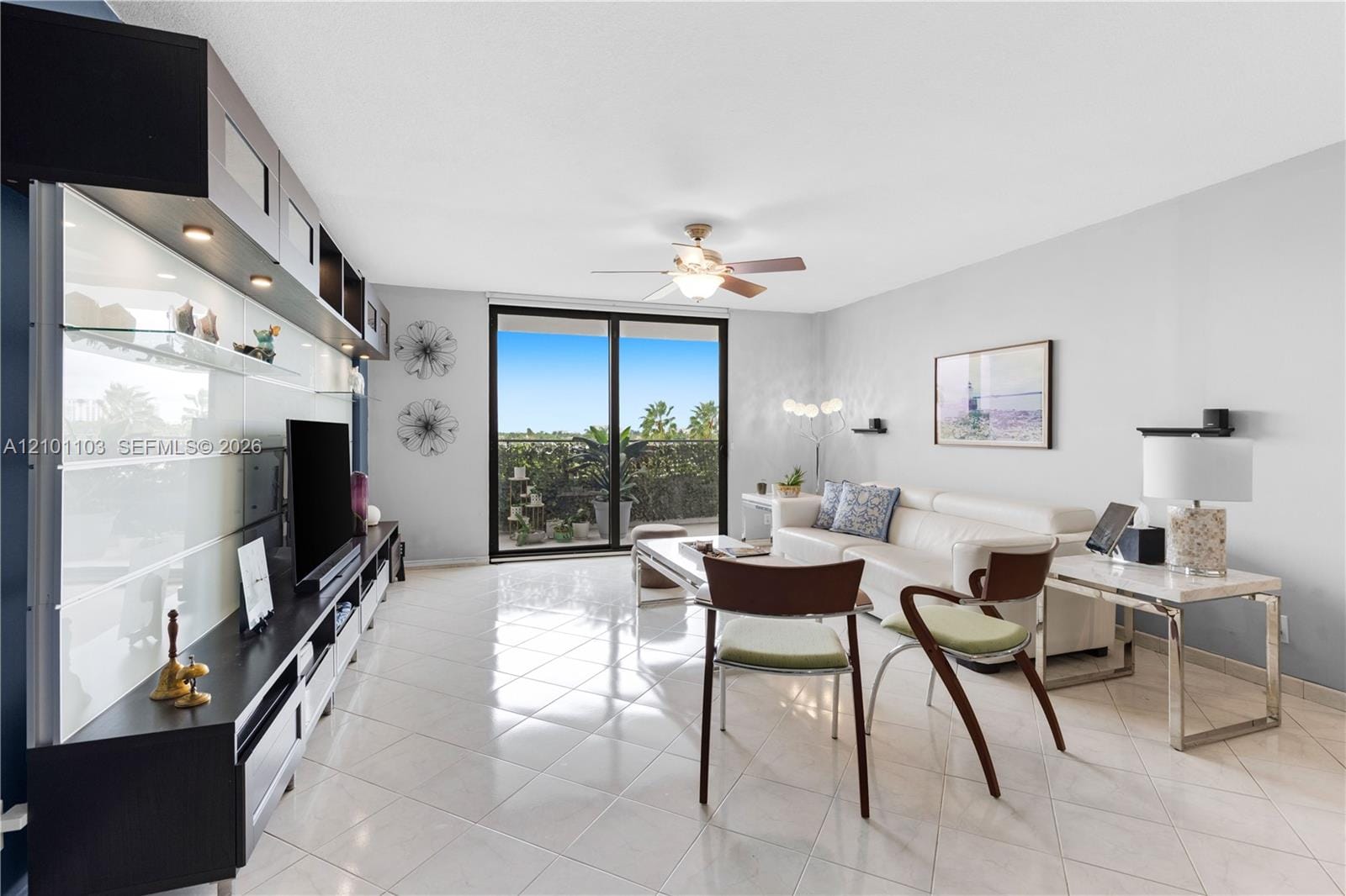 2500 Parkview Drive 507 — photo 11