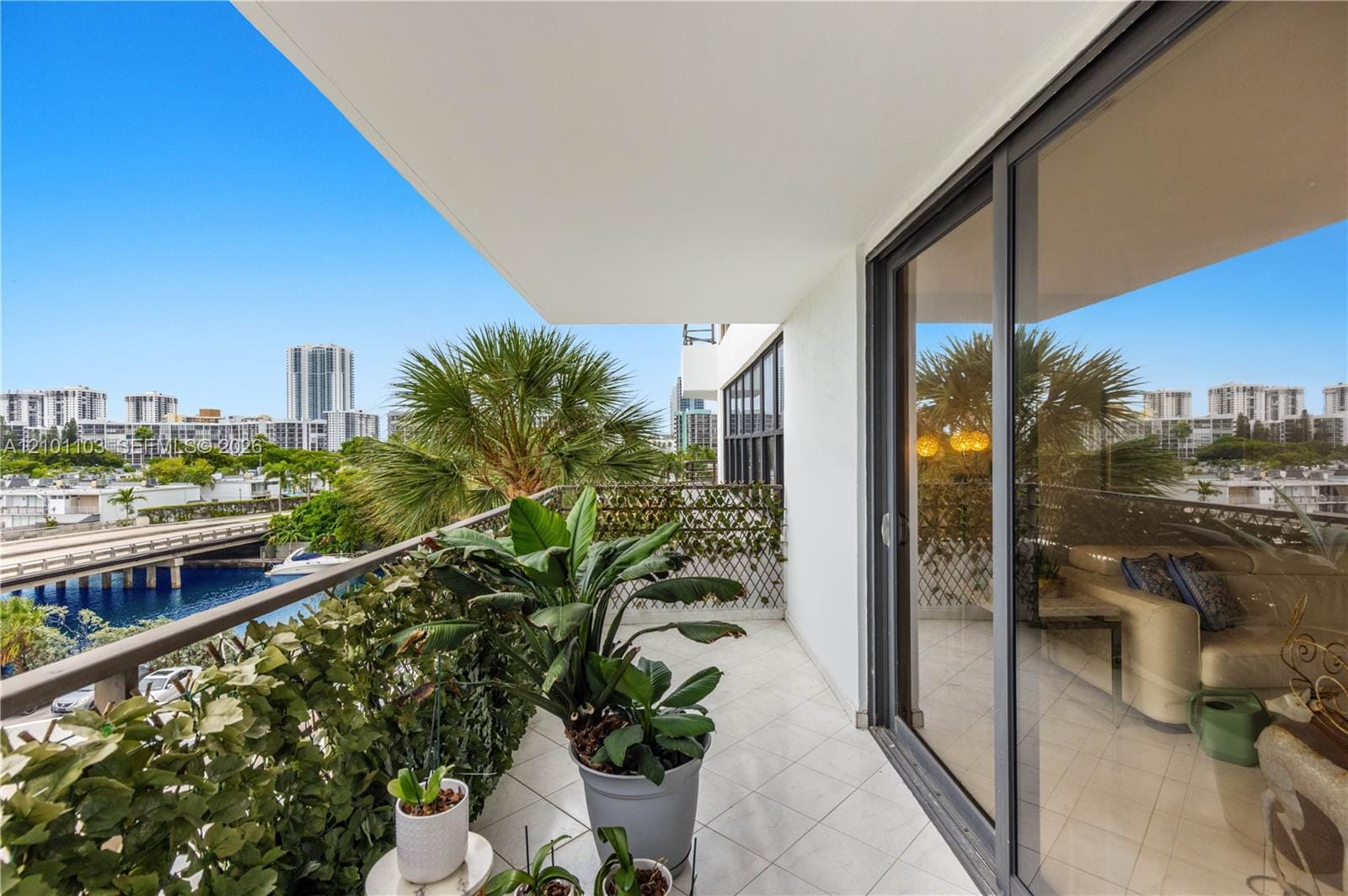 2500 Parkview Drive 507 — photo 4