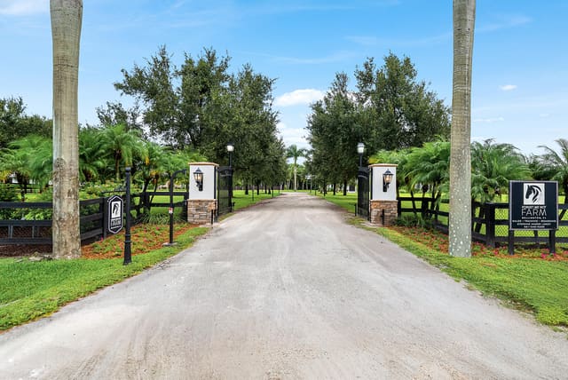 16155 Norris Road, Wellington, FL 33470