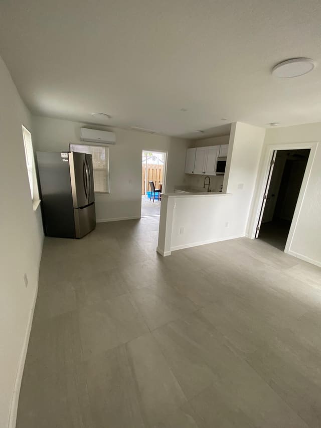 538 28TH Street 1, West Palm Beach, FL 33407