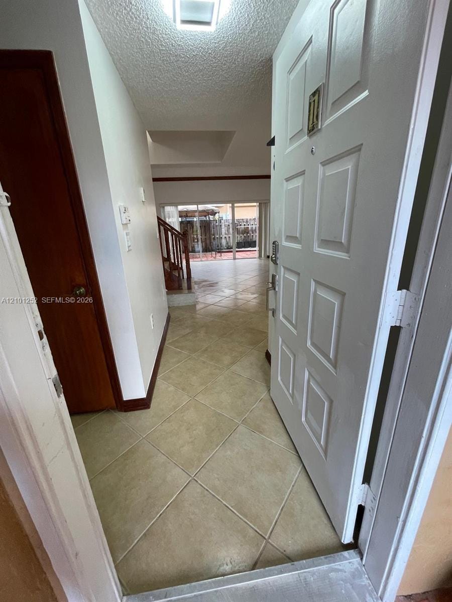 14255 SW 57th Lane 8-1 — photo 3