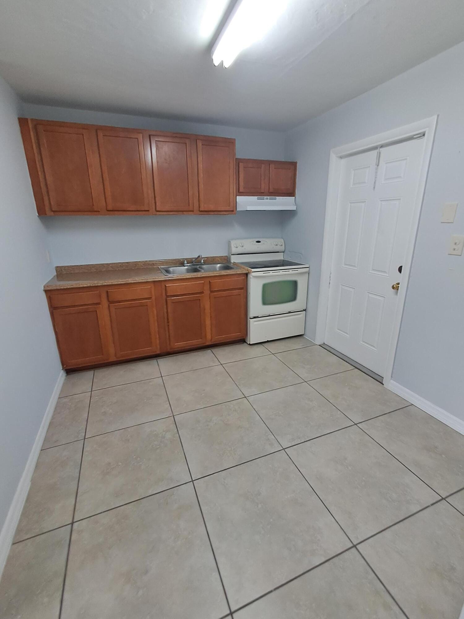 312 Decordre Court A, Fort Pierce, FL 34950 photo 5