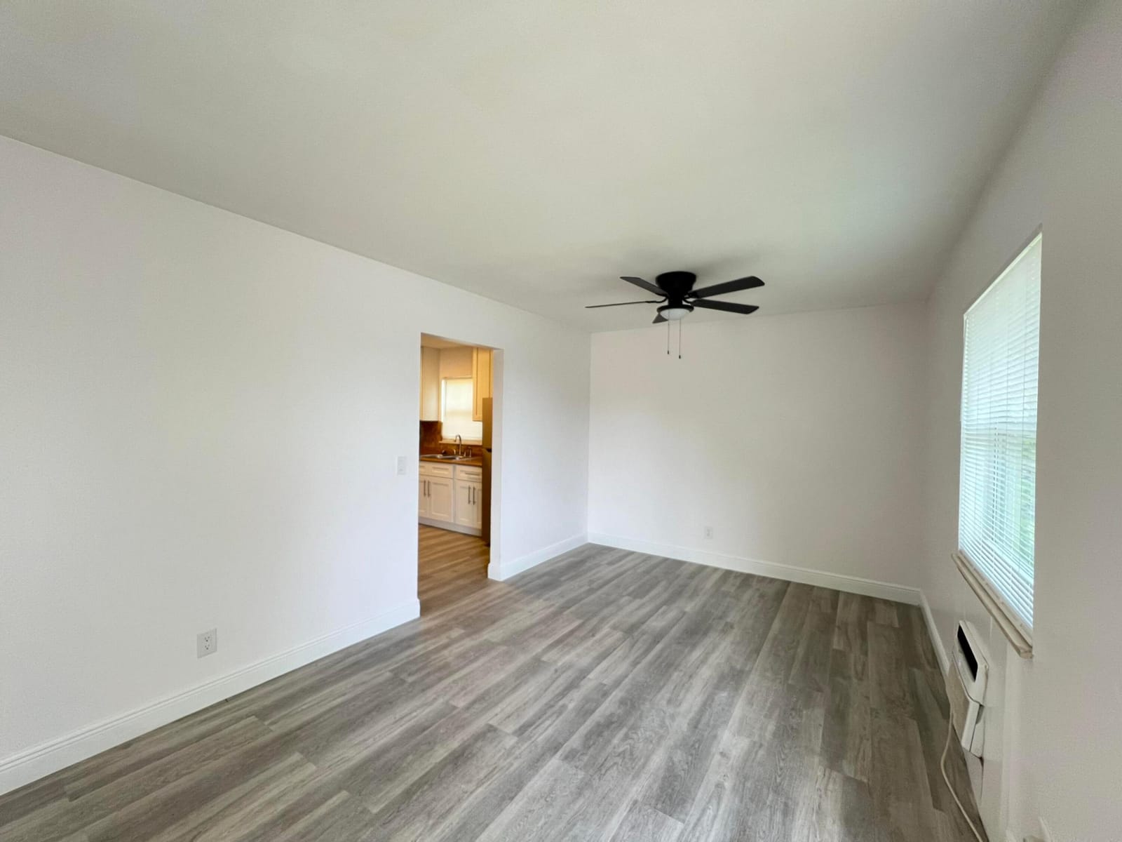1775 Highland Avenue 4, Vero Beach, FL 32960 photo 3